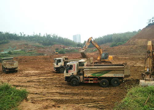 3.和泰家园二期保障房项目土方施工场面_副本.jpg 3.和泰家园二期保障房项目土方施工场面_副本.jpg