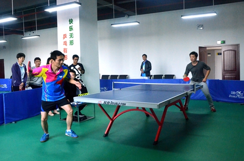乒乒乓乓，集团乒乓球高手汇聚一堂