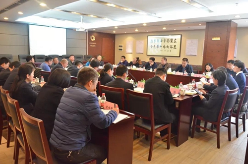 
                                                烧脑6小时，为集团经营发展建言献策