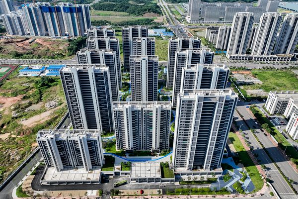 
                                                                        麓谷·城市公园